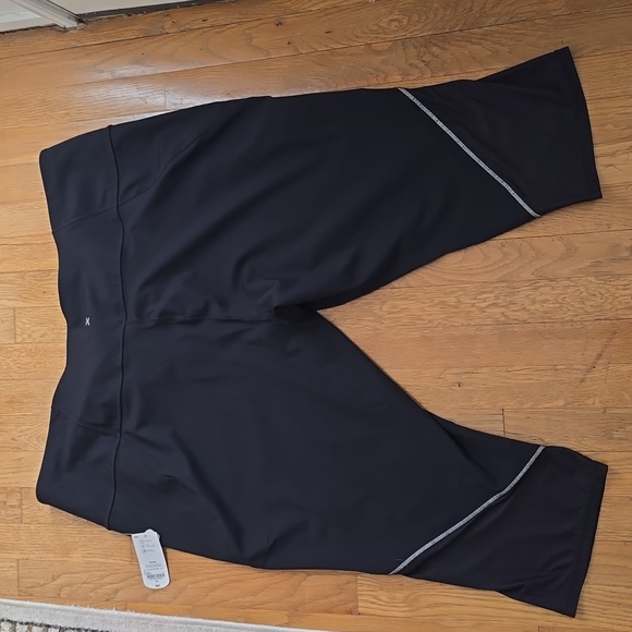 XERSION WOMEN'S BLACK PLUS SIZE HIGH-RISE FITTED ATHLETIC CAPRI PANTS SIZE 4X - Picture 14 of 16